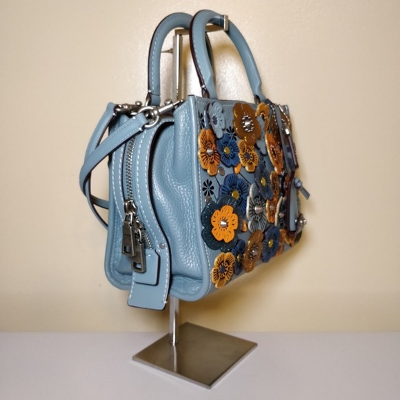 COACH 1941 Rogue 25  10512 Tea Roses Steel Blue - Picture 2 of 6